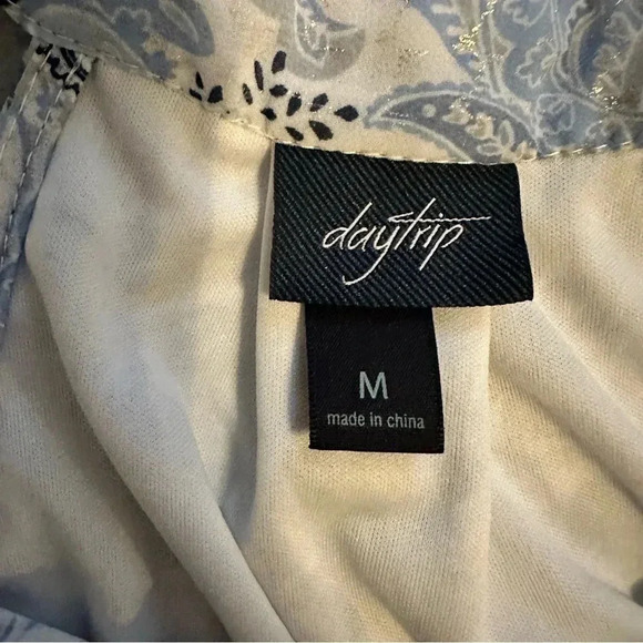 Daytrip Buckle Metallic Surplice Tank Top blue size M - Picture 7 of 8